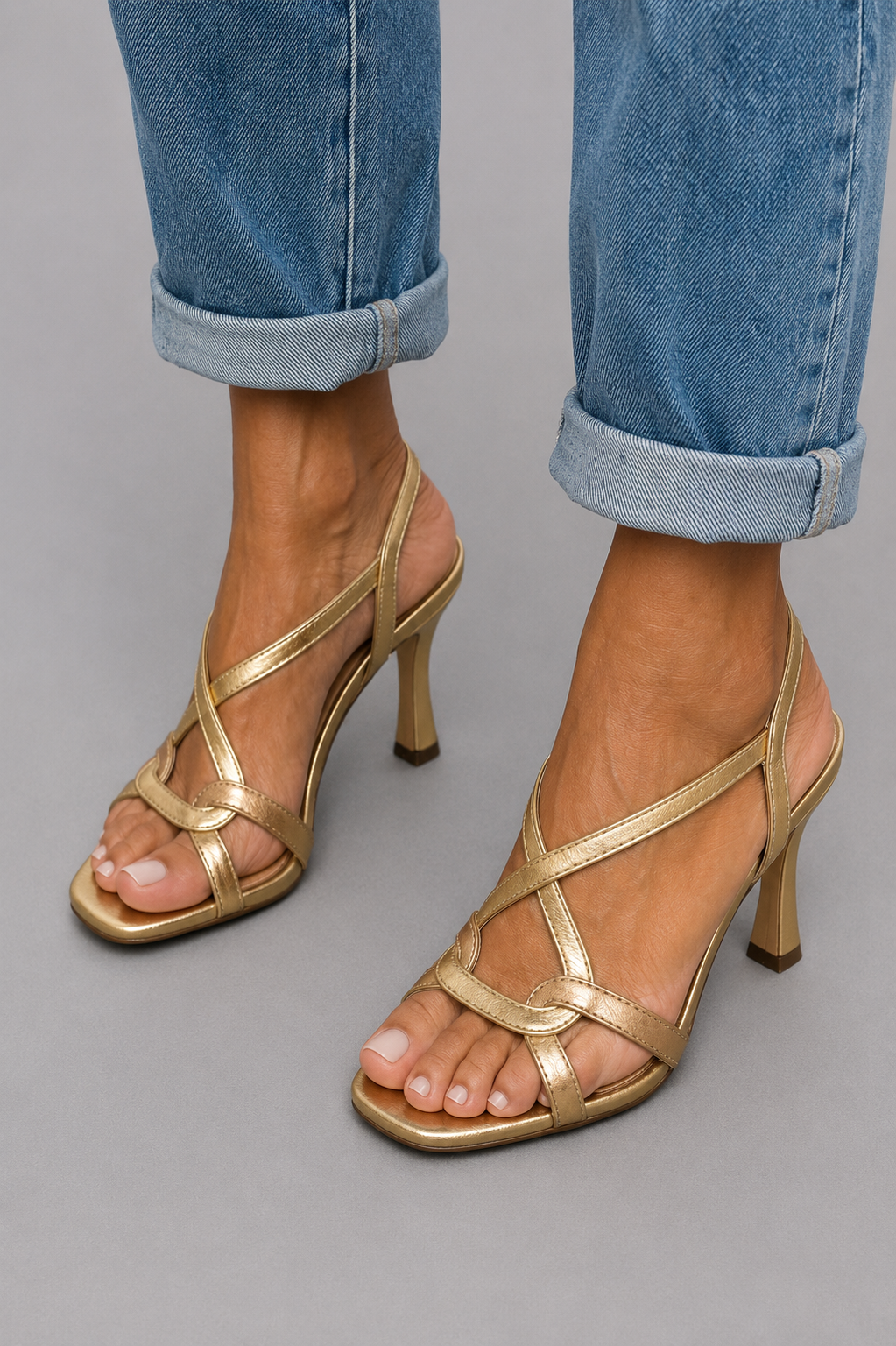 Valeria™ | Tacones Dorados Elegancia Confort