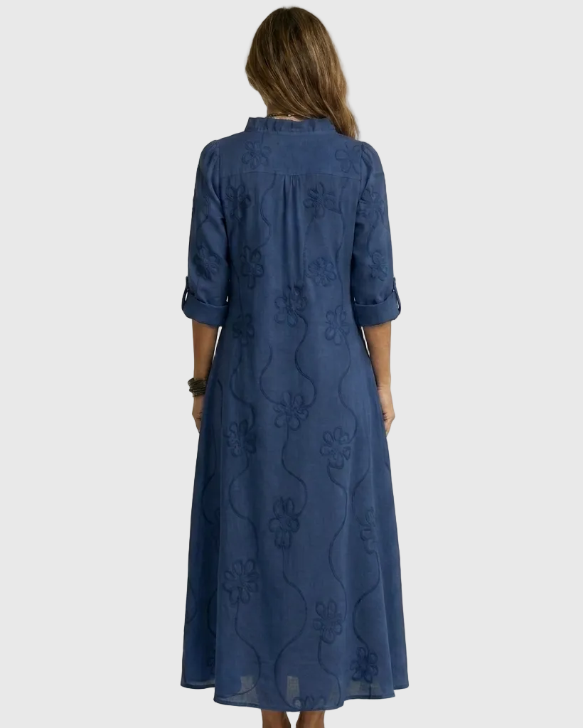 Marcela | Vestido largo romántico con adornos bordados